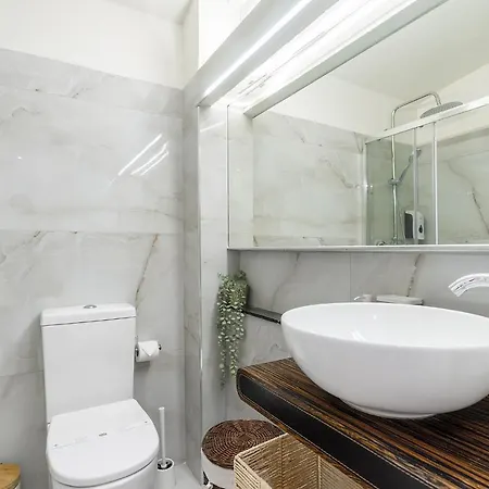 Sea & Oldtown View Apartment